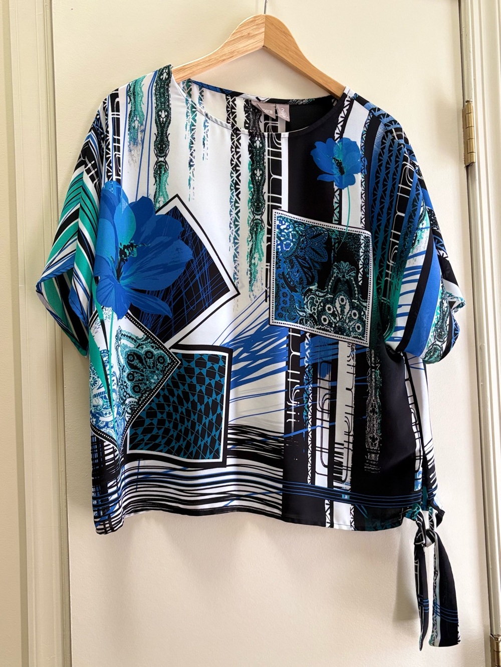 Chico’s Blue Floral Print Blouse with Side Tie